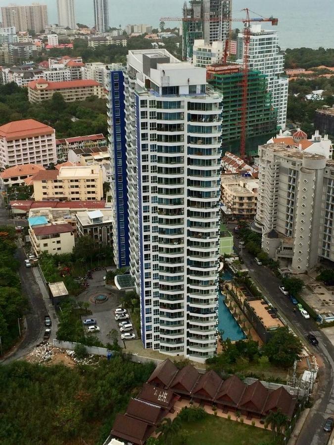 The Cliff Condominium Pattaya Esterno foto