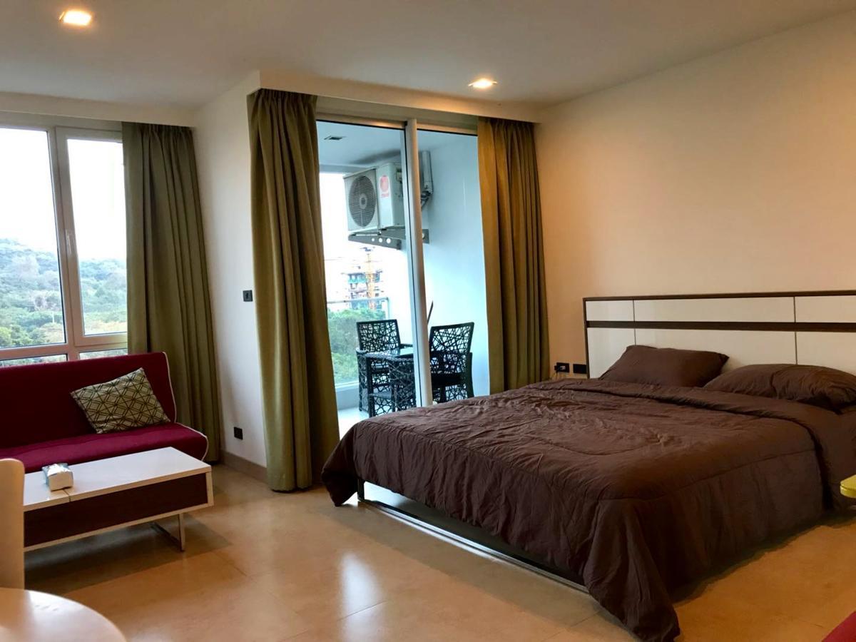 The Cliff Condominium Pattaya Esterno foto