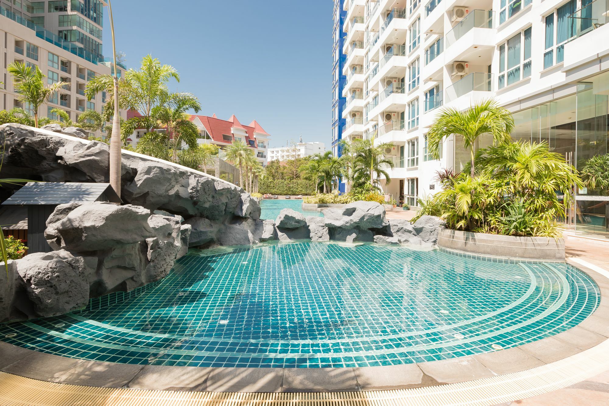 The Cliff Condominium Pattaya Esterno foto